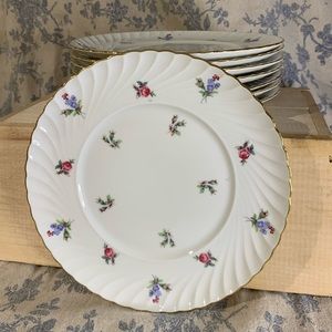 VTG 1950s Set of 8 Royal Tettau Dresden Flowers Salad Plates Gold Trim